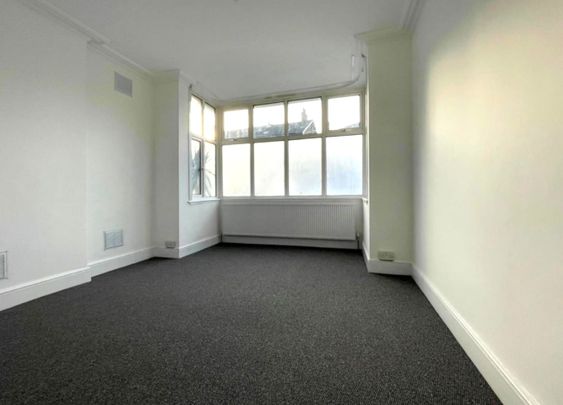 3 Bed Flat, Havelock Road, CR0 - Photo 1