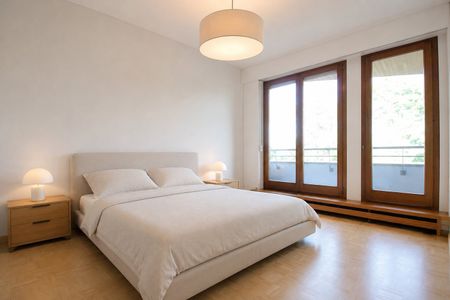 RARE: unique 4.5 room apartment in a private residence/spacieux 4.5 pièces dans une résidence privée - Foto 2