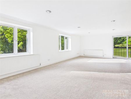 3 bedroom apartment to rent - Photo 2