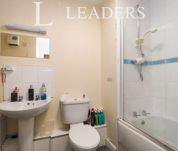 2 bedroom apartment to rent Hamilton Road, Nottingham, NG5 - Photo 4