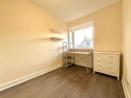 4 bedroom terraced house to rent - Photo 2