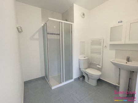 Studio de 31 m² à Poissy à 10mn du RER, - Photo 2