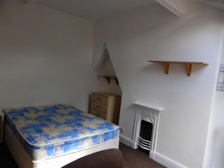 6 bedroom private hall to rent - Photo 4