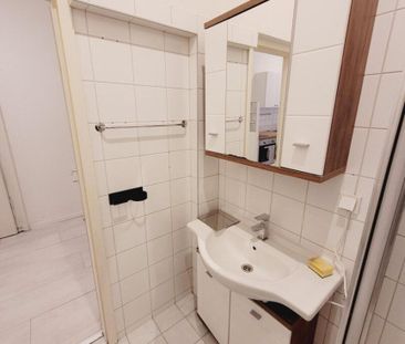 Rennweg: sanierte 2-Zimmer Erdgeschoßwohnung - Foto 3