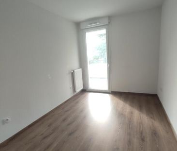 Location Appartement 3 pièces 62m² TOURNEFEUILLE 31170 - Photo 3