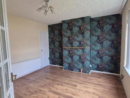 7 Philip Way, Comber, Newtownards, BT23 5BE - Photo 2