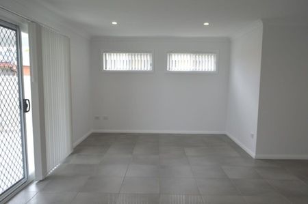 Ideally Located, Well Presented Granny Flat - Photo 3