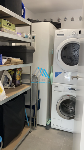 Piso de alquiler en Berlin, Santa Cristina Poble - Photo 3