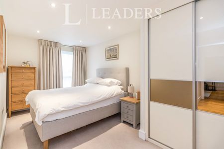 2 bedroom apartment to rent Skerne Road, Kingston upon Thames, KT2 - Photo 4