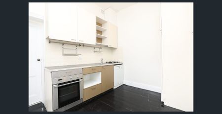 Character, Comfort & Convenience - Photo 4