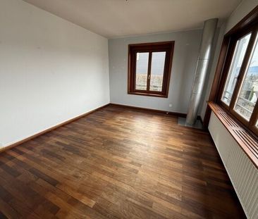 Fantastic detached house with lake view and a lot of living comfort - Photo 1