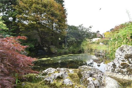 2 bedroom end of terrace house to rent - Photo 5