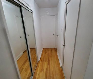 3635 avenue Ridgewood - Charming 1-Bedroom Apartment - Photo 6