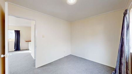 Charming 2-Bedroom Home for Rent in Newtown, Wellington - Photo 2