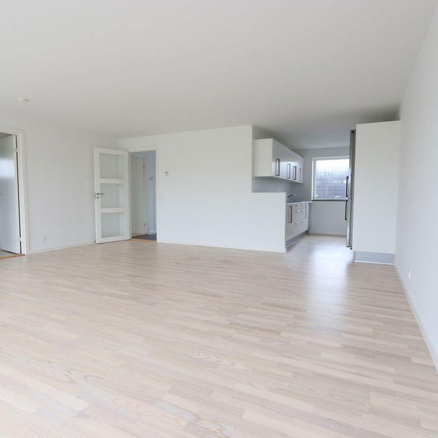 4-vær. rækkehus med egen terrasse - Foto 1