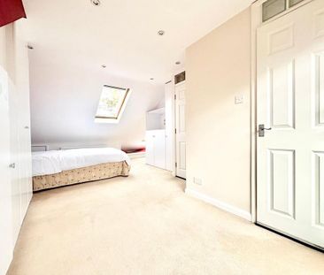 4 bedroom semi-detached house to rent - Photo 6