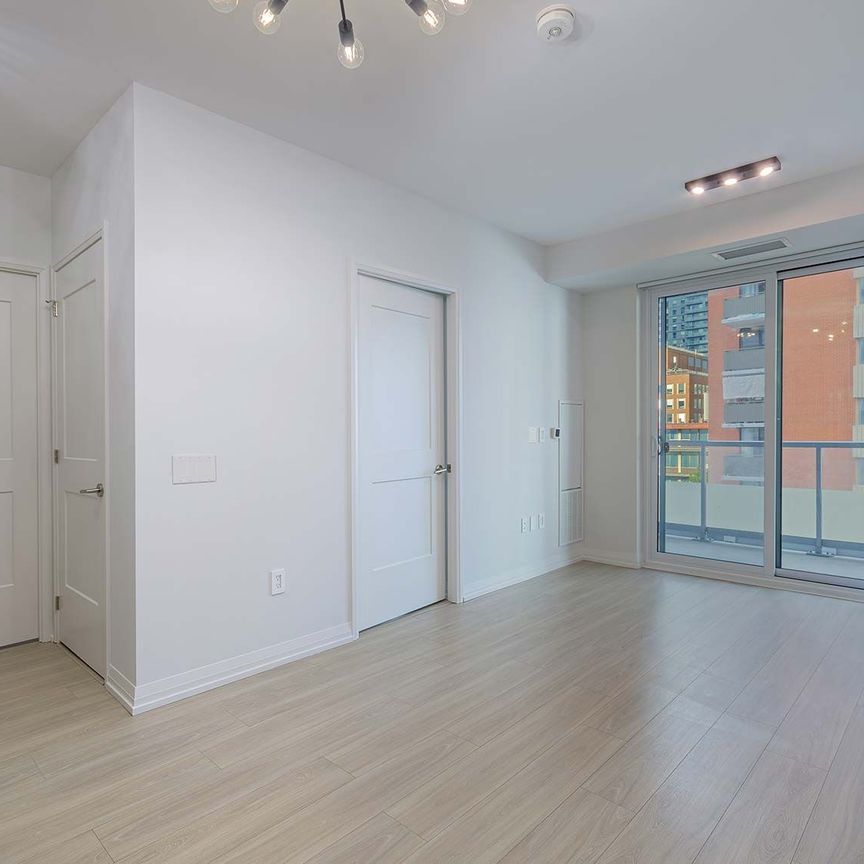For Lease - 50 Dunfield Avenue Unit# 1018, Toronto, Ontario - Photo 1
