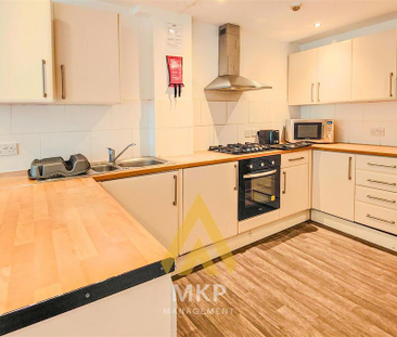 6 bedroom terraced house to rent - Photo 6