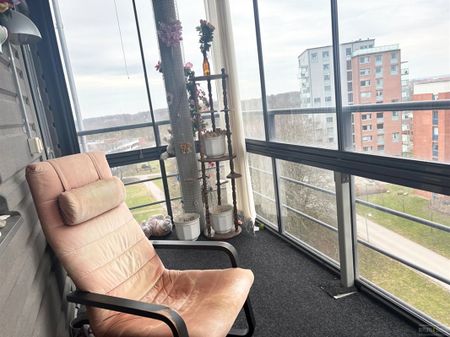 Brigadgatan 2 - Foto 2