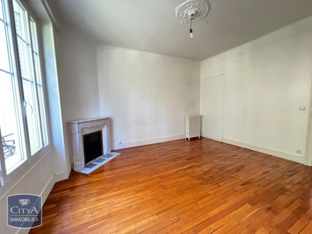 Location Appartement 4 pièces 97m² CHAMBERY 73000 - Photo 3