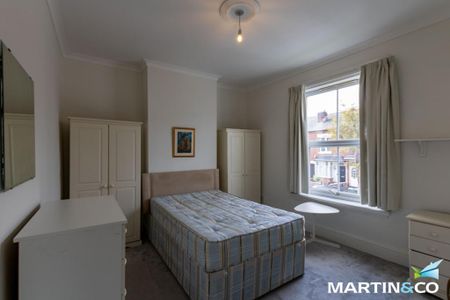 3 bedroom end of terrace house to rent - Photo 5