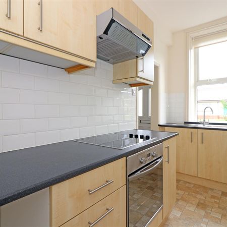 2 bedroom house to rent - Photo 3