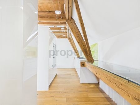 2.5 Zimmer Wohnung ein einzigartiges Zuhause, das Geschichte und Moderne vereint - Foto 3