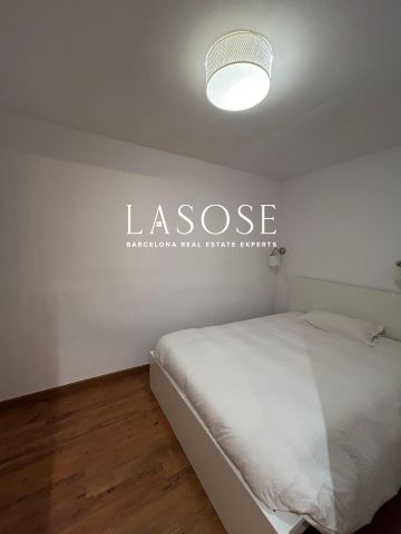 Flat 65m² to rent in El Raval, Barcelona - Photo 2