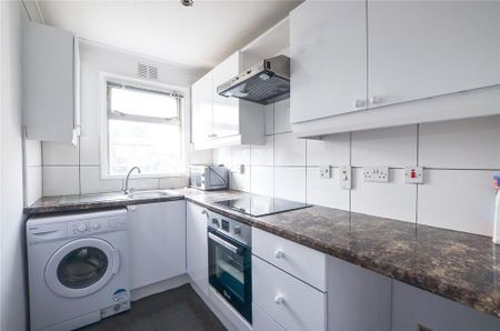 Parking to rent - Photo 2