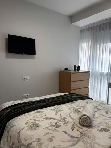 Calle de Julián Besteiro, Madrid, Community of Madrid 28020 - Foto 2