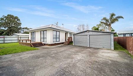 Spacious on Cargill - Photo 4