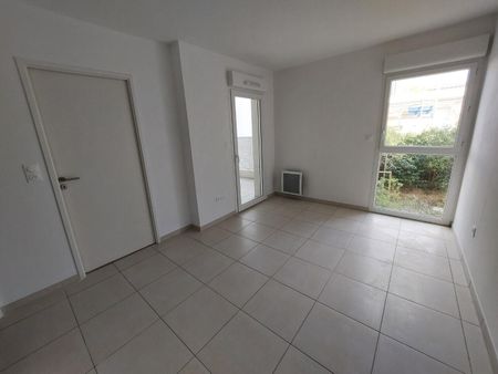 location Appartement T2 DE 42.52m² À MONTPELLIER - Photo 3