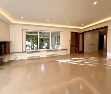 Magnífica moradia totalmente renovada, no centro de Cascais. - Photo 2