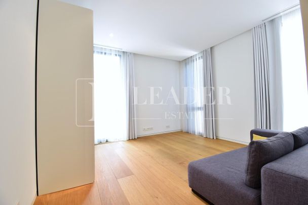 Inchiriere apartament I Dorobanti Capitale - Photo 1