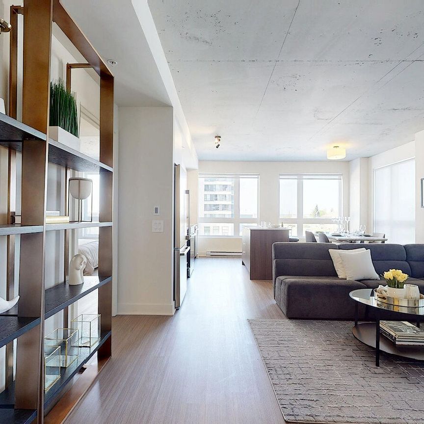 3830 Blvd Saint-Elzéar O, Laval, QC - Photo 1