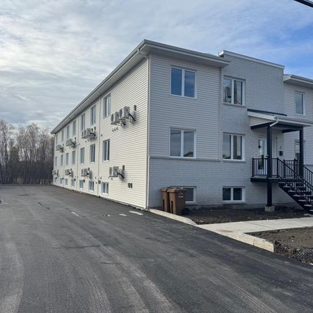 4 1/2 - 1 mois gratuit - Salaberry-de-Valleyfield - Photo 4