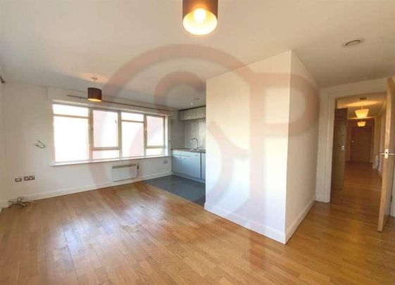 Heathcroft, Ealing, W5 - Photo 1