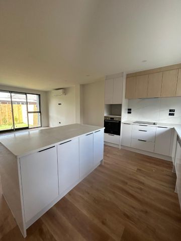 SUNNYVALE, 3 BEDROOMS - Photo 5