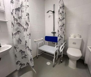 2 bedroom apartment to rent - Photo 6