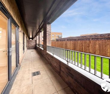 2 bedroom flat to rent - Photo 5