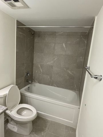 For Lease - 2791 Eglinton Avenue Unit# 516, Toronto, Ontario - Photo 5