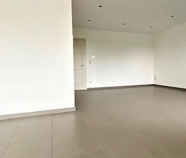Appartement te huur in Hamme voor € 880 met 2 slaapkamers - Photo 2