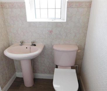 2 bedroom terraced house to rent - Photo 6