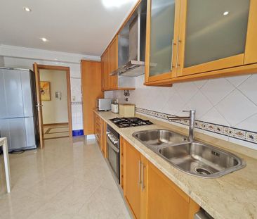 2 Bedroom Apartment with garden, Cascais - Photo 6