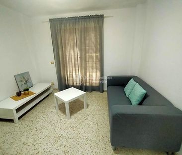Se alquila en Los Cristianos apartamento de 1 dormitorio - Photo 2