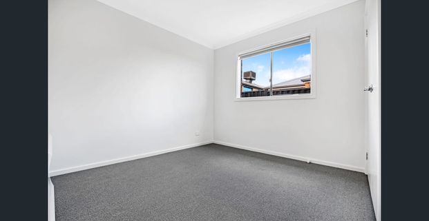 Modern Comfort & Space in Sunbury - Photo 1