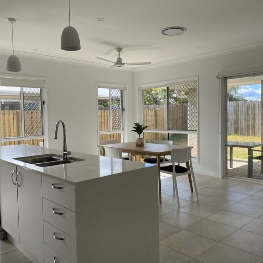 49 Ace Dr, Glenvale QLD 4350 - Studio For Rent | Domain - Photo 1