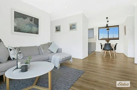 Modern Living with Sweeping Escarpment Views - Photo 5