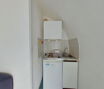 Location Appartement 1 pièce 15m² TOURS 37000 - Photo 5