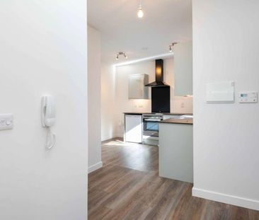 1 bedroom apartment to rent - Photo 4